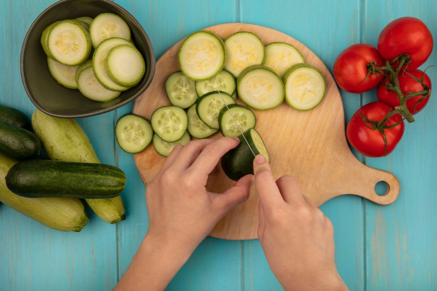 Eat Cucumber Every Day