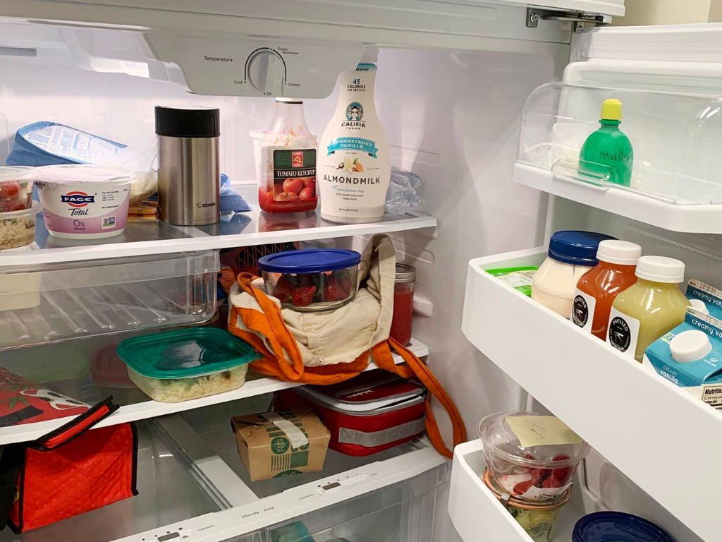How Long Can Food Remain Safe in Your Fridge Without Power? 